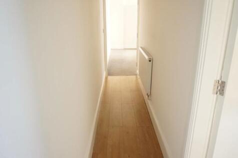Flat 2 27 - 29 Westcott Street, Hull, HU8 8LR photo 5