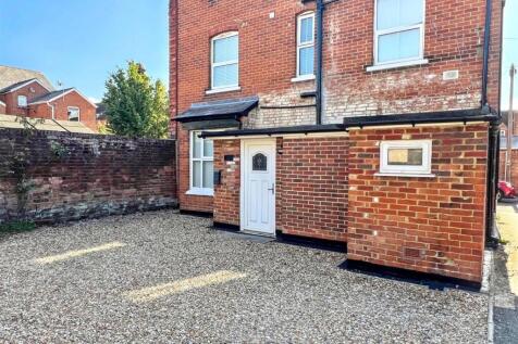 1 allocated parking space