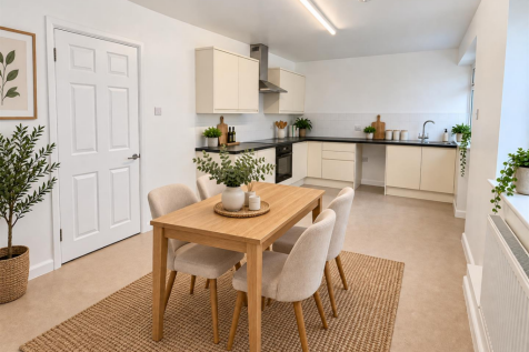 kitchen pic 2.png