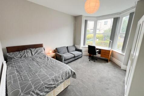 6-bed house on 2 Filey Street, Sheffield, £2,704/mo