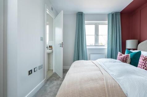 The Gosford has two double bedrooms and one single bedroom