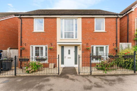 Salisbury, SP4 - property photo