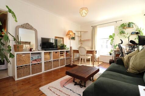 22 surbiton court...