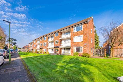 24 Herga Court exter