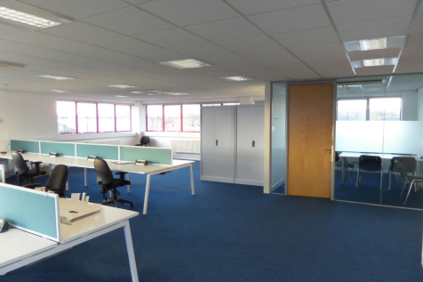 Office to rent Image 3
