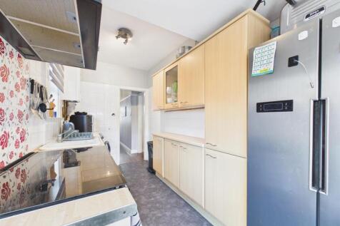 Kitchen: