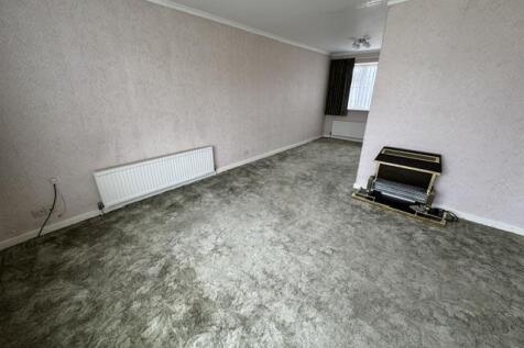 SITTING/DINING ROOM