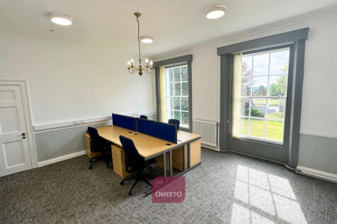Office 13 to Let