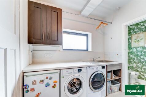 407 Aberford Road-1013L.jpg