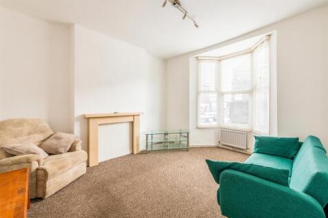 12 New England Road-4.jpg