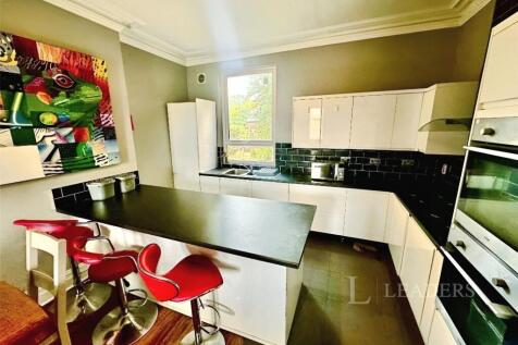 Norman Road, M14 photo 3