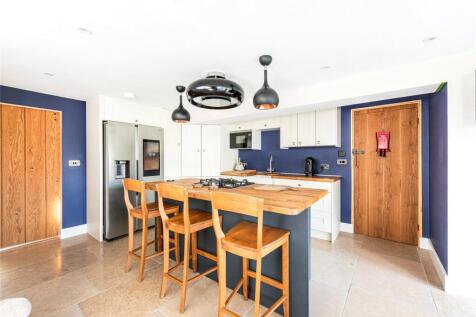 Kitchen/Breakfast Rm