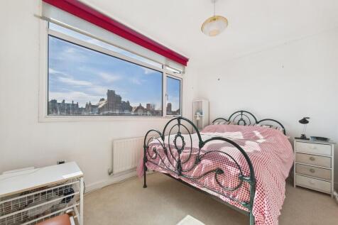 CAM01085G0-PR0593...