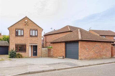 8_Appleton_Court_40.jpg
