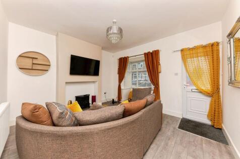 Living room 1