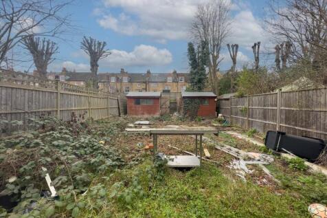 12 Huron Road, Tooting, London SW17 8RB