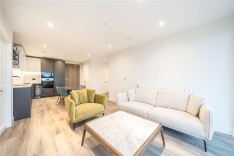 Astell Road, London, SE3 photo 4