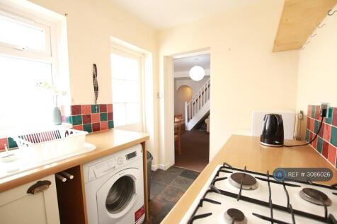 Stanway Cottages, Reading, RG6 photo 5