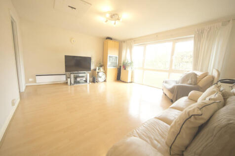 Livin Rroom-f1