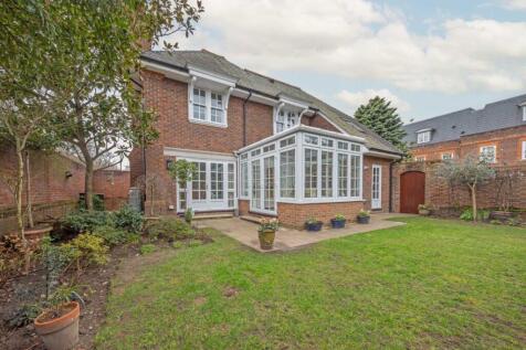 Property Image 8