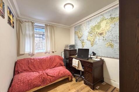 3rd bedroom.jpg