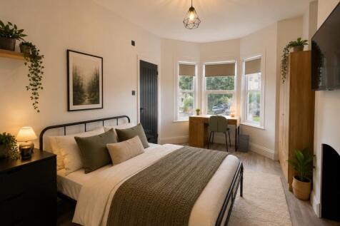 Room 3 at £825pcm