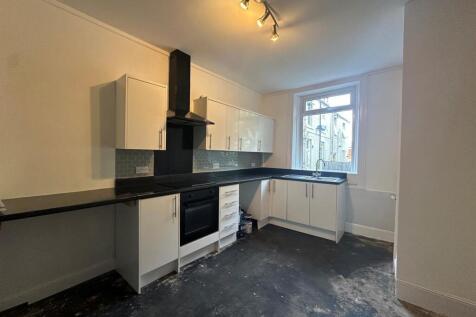 Grange Cottages, Cleckheaton photo 3