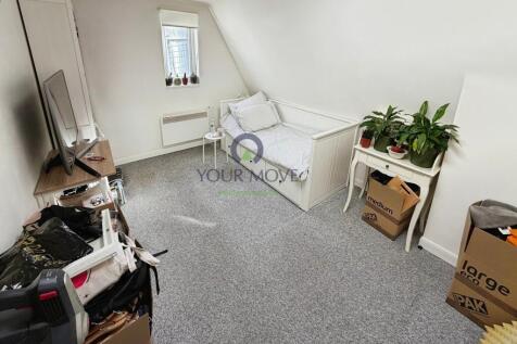 Studio Room
