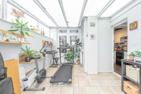 Southbank Road 08813