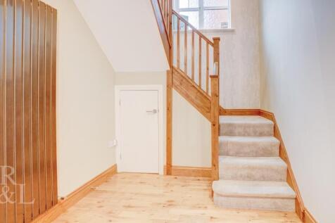 8A Edwald Road (25).jpg