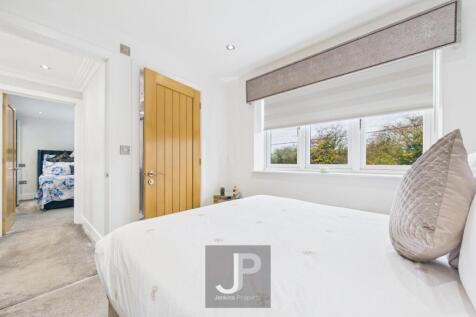 House master and En-suite