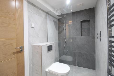 Bathroom 1.1