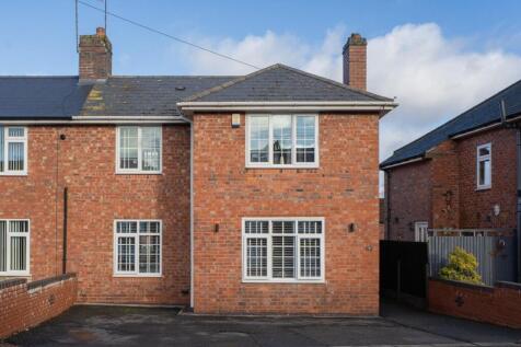 Dudley, DY3 - property photo