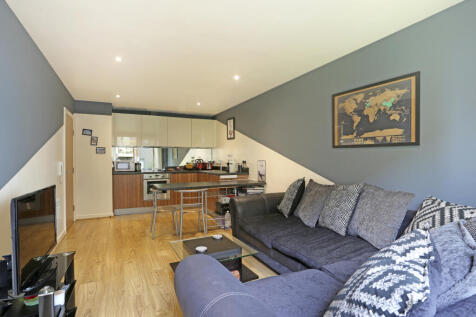 lounge, kitchen