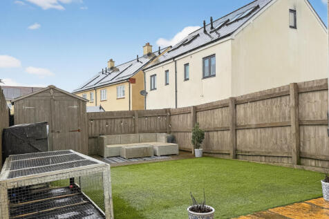 Rear Enclosed Garden