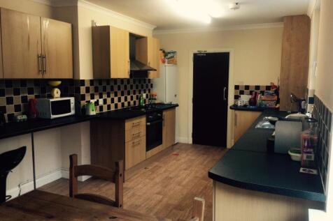 49 Hill Park Crescent photo 3