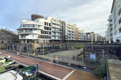 16 - Harbourside commercial unit.JPG