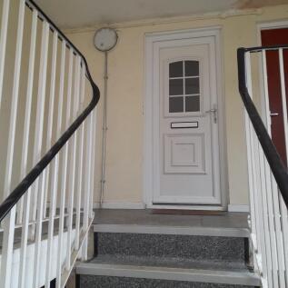 1 Bedroom First Floor Flat Available TO RENT