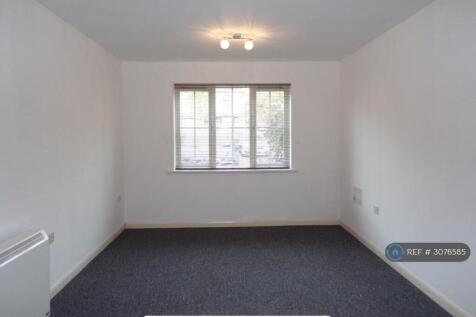 Lyme Place, Dukinfield, SK16 photo 4