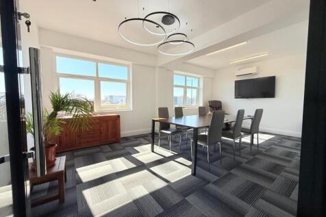 WhatsApp Image 2025-03-18 at 14.16.52.jpeg