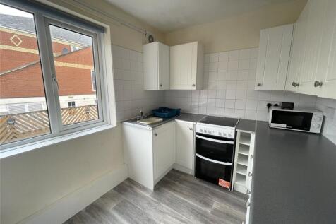 Devonshire Place, Exeter, Devon, EX4 photo 3