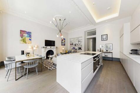 Queensberry Place, South Kensington, SW7 photo 2