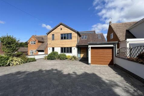 Park Road Hagley 1.jpg