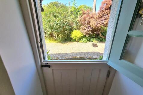 Stable door.jpg