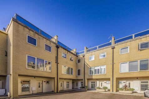 10 Admiral Square, Nelson Road, Southsea-PorticoMa