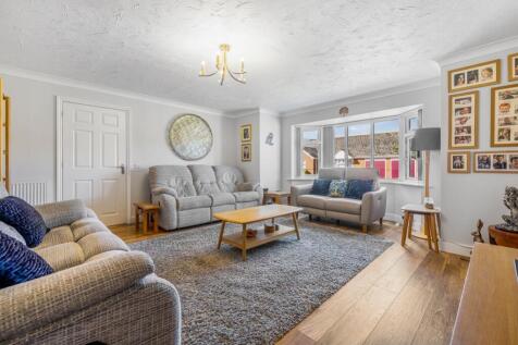 21 Laceys Drive (Leverton)-18