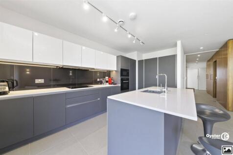 Helenslea Avenue, London, NW11 photo 4