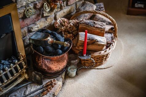 PIXIE COTTAGE (3).jpg