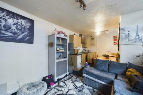 Lounge:
