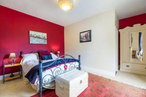 Clamp Farmhouse-2...